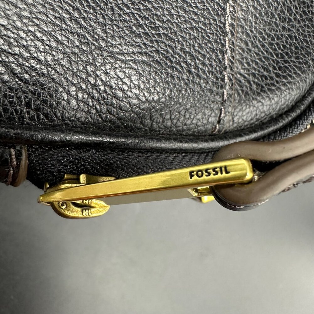 Fossil Crossbody Purse Maisie Black Leather Camera Bag Adjustable Shoulder Strap - Picture 5 of 15